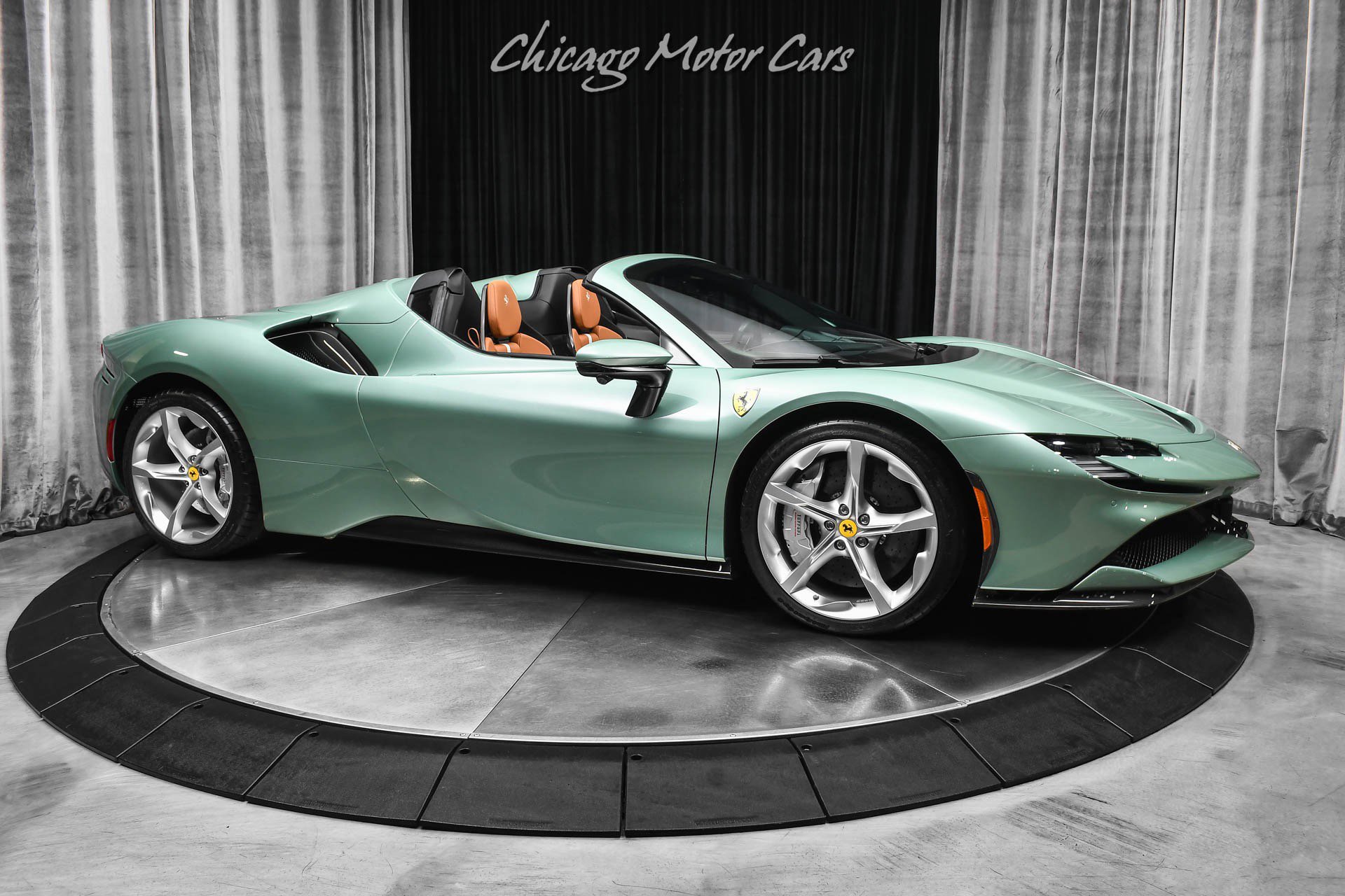 Used 2025 Ferrari SF90 Spider image 6