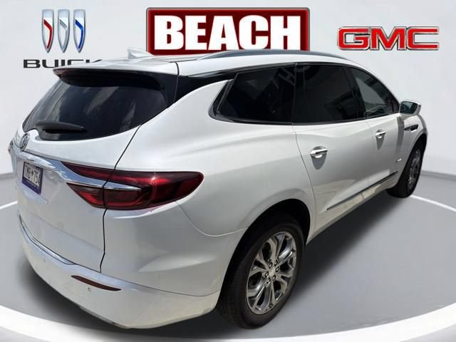 Used 2020 Buick Enclave Avenir w/ Avenir Technology Package FWD image 2