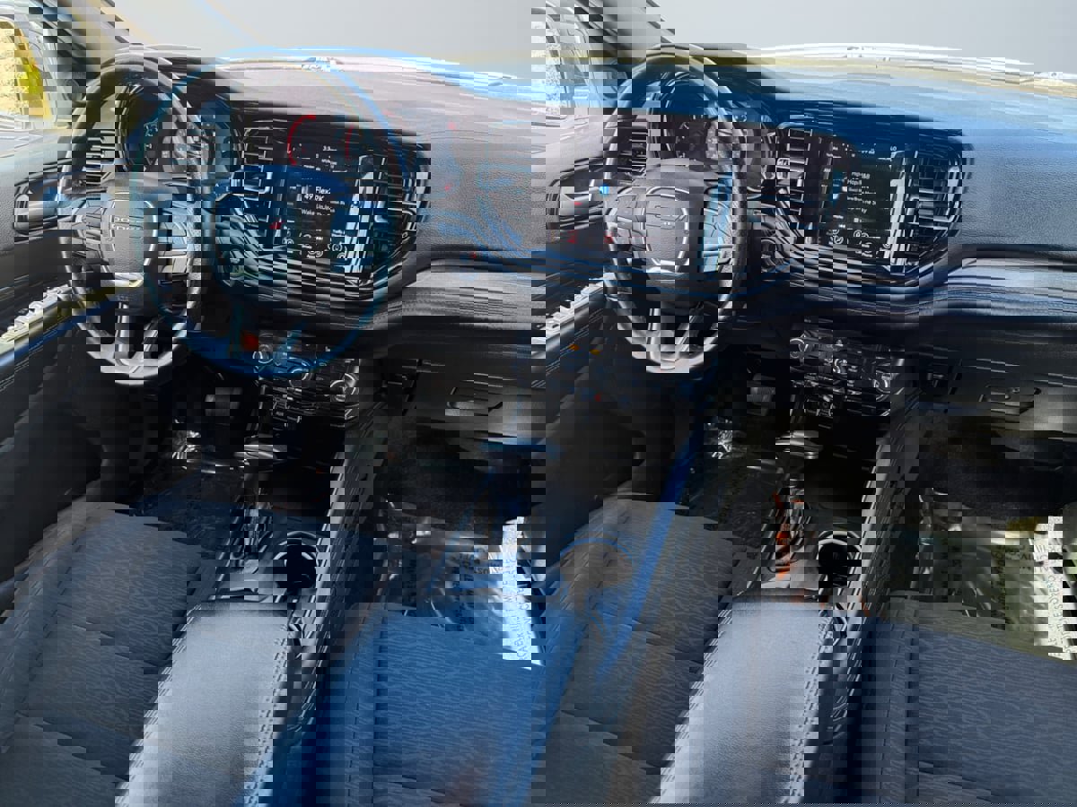 Used 2024 Dodge Durango SXT image 15