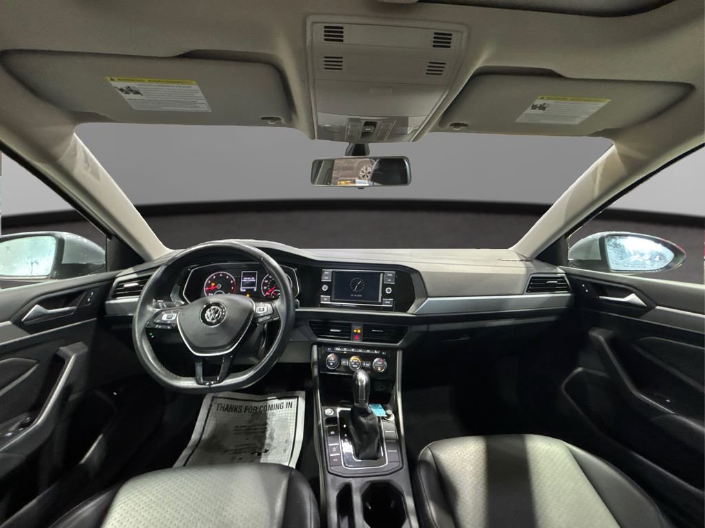 Used 2019 Volkswagen Jetta SE w/ Cold Weather Package image 26