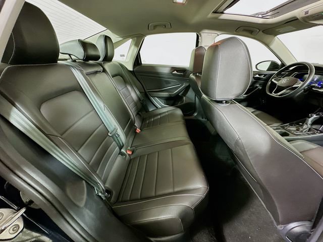 Used 2024 Volkswagen Jetta SE image 26