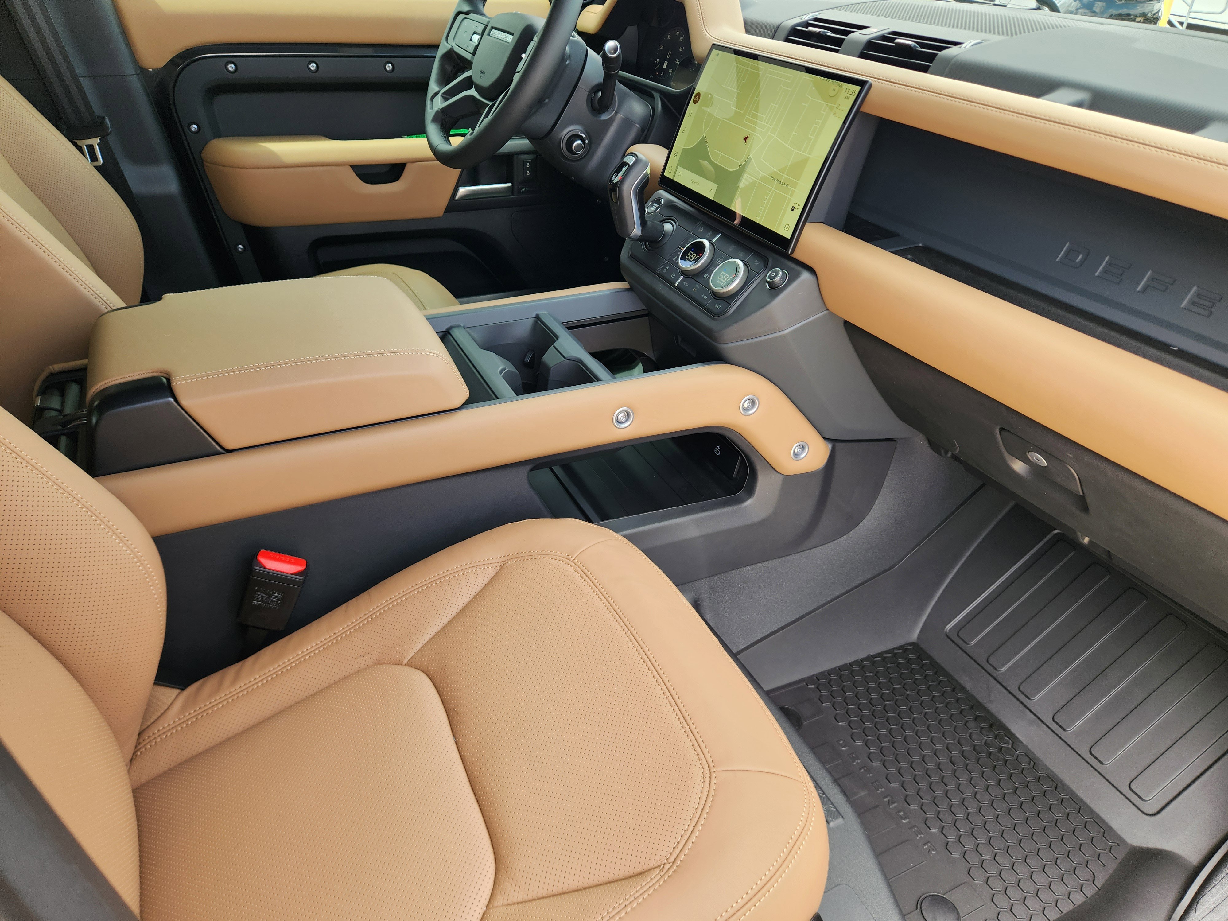 New 2026 Land Rover Defender 130 S AWD/4WD image 15