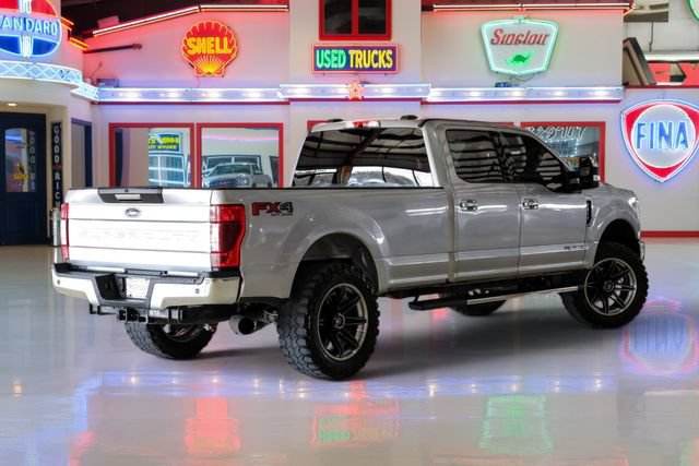 Used 2022 Ford F350 XLT w/ XLT Premium Package AWD/4WD image 3