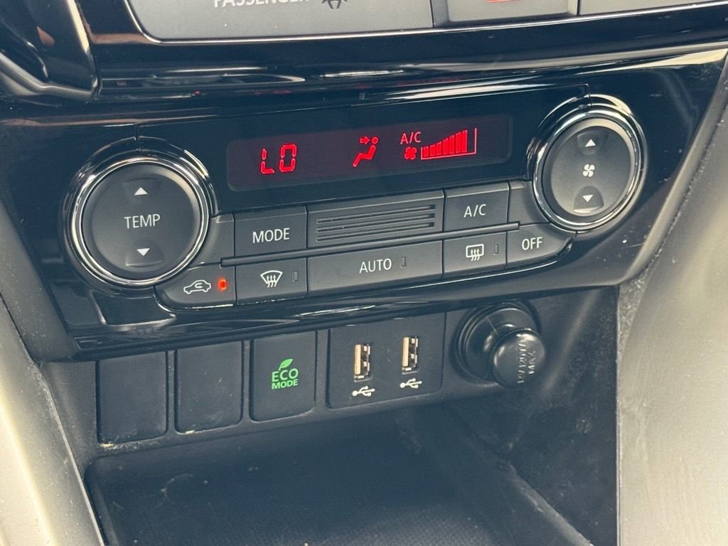 Used 2023 Mitsubishi Eclipse Cross LE image 20