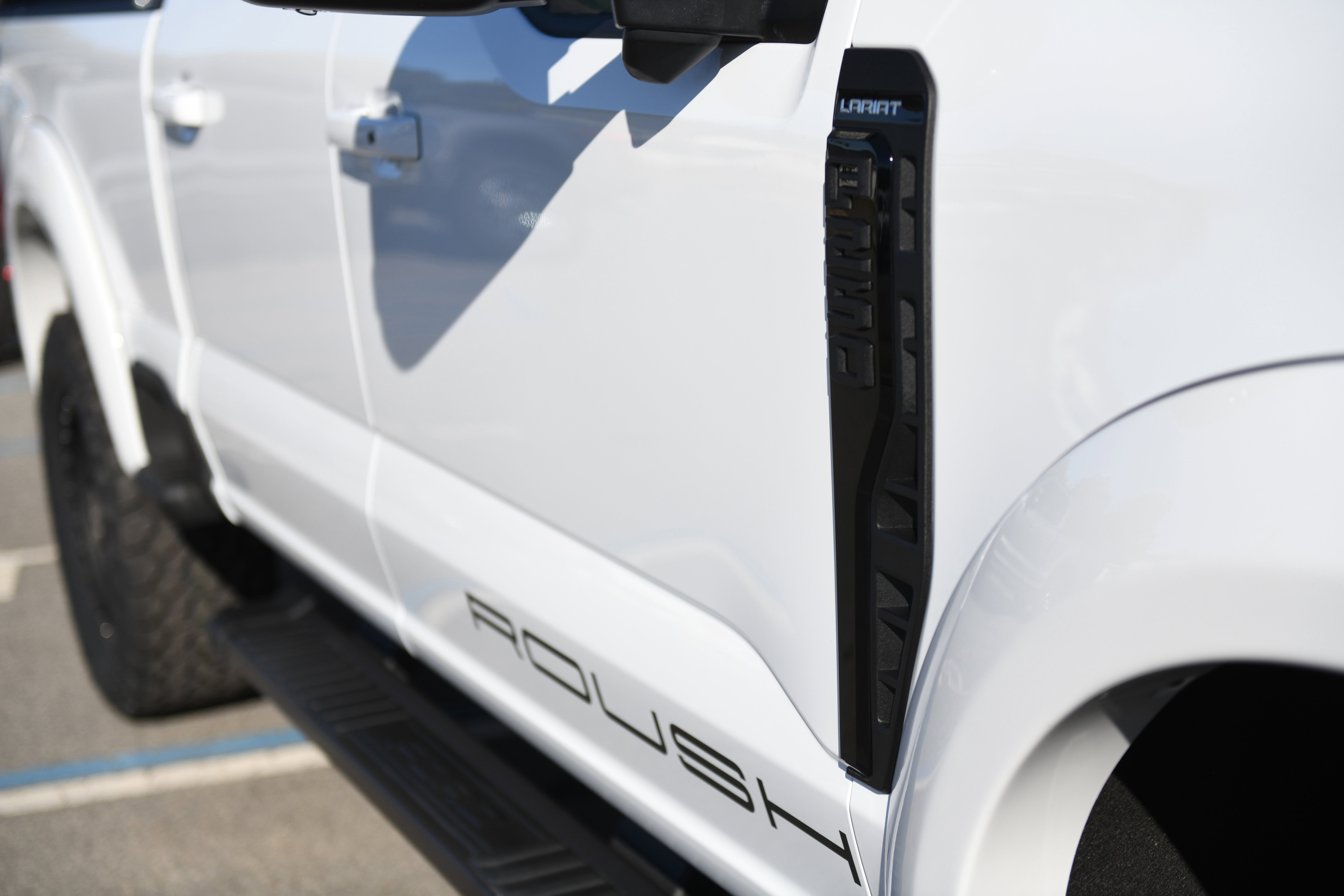 New 2026 Ford F250 Lariat w/ Black Appearance Package image 7