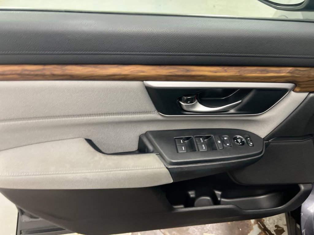 Used 2019 Honda CR-V EX image 21