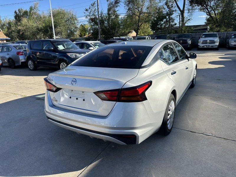 Used 2020 Nissan Altima 2.5 S FWD image 7
