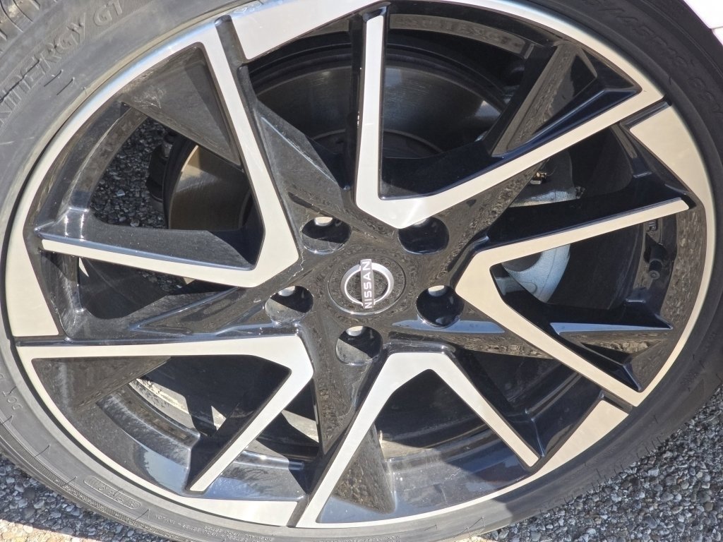 Used 2024 Nissan Sentra SR w/ Trunk Package image 13