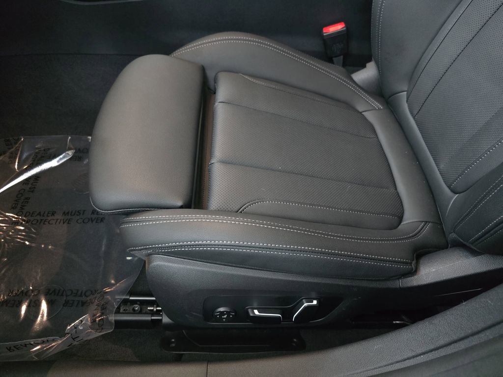 Used 2025 BMW 430i xDrive w/ Premium Package AWD/4WD image 30