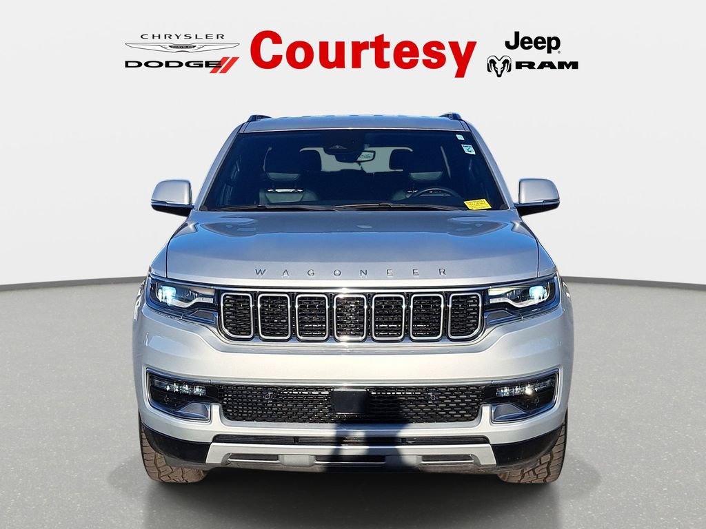 Certified 2022 Jeep Wagoneer Series II AWD/4WD image 9