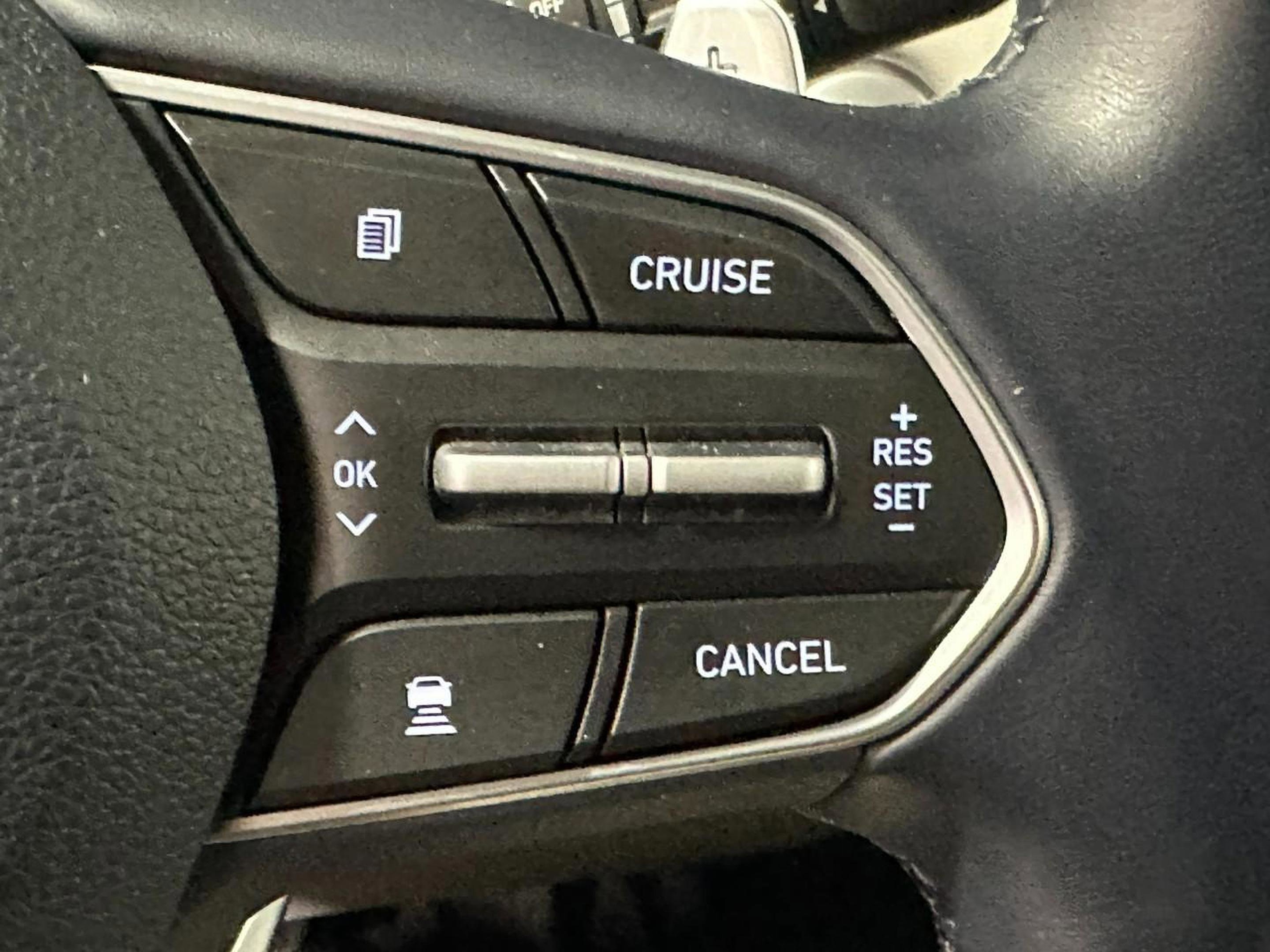 Used 2021 Hyundai Palisade Limited image 23