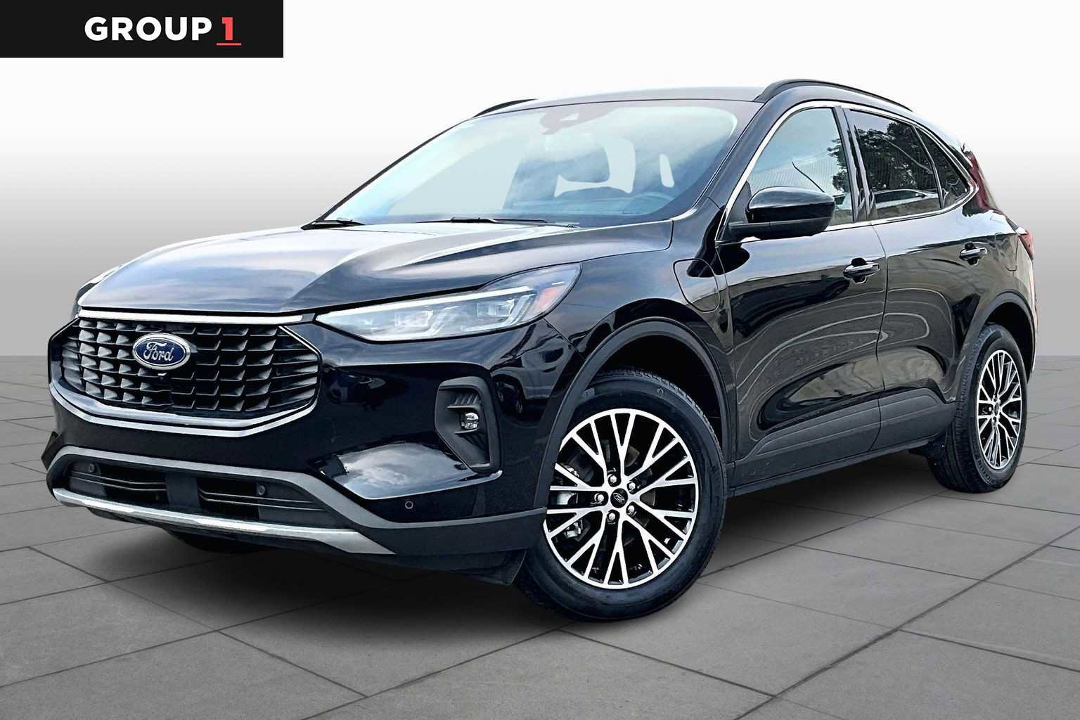 Used 2025 Ford Escape SE w/ PHEV Premium Package