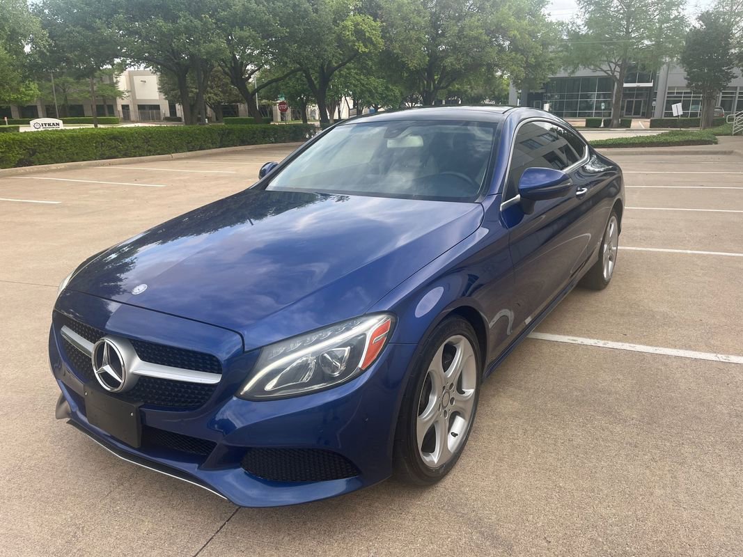 Used 2017 Mercedes-Benz C 300 Coupe image 4