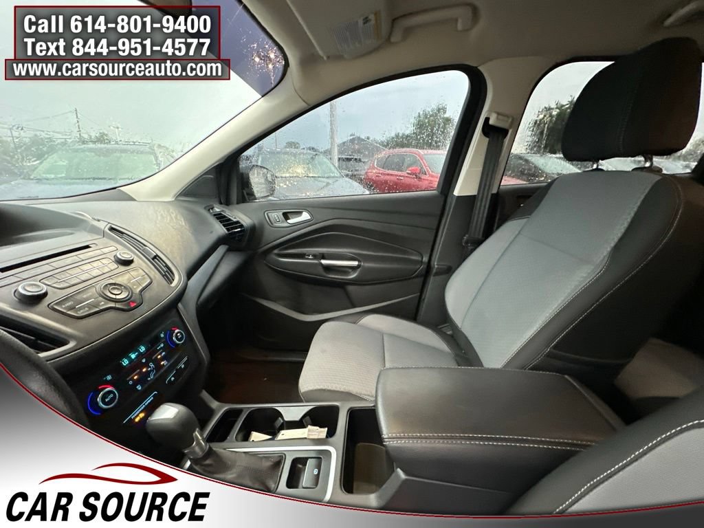 Used 2017 Ford Escape SE AWD/4WD image 18