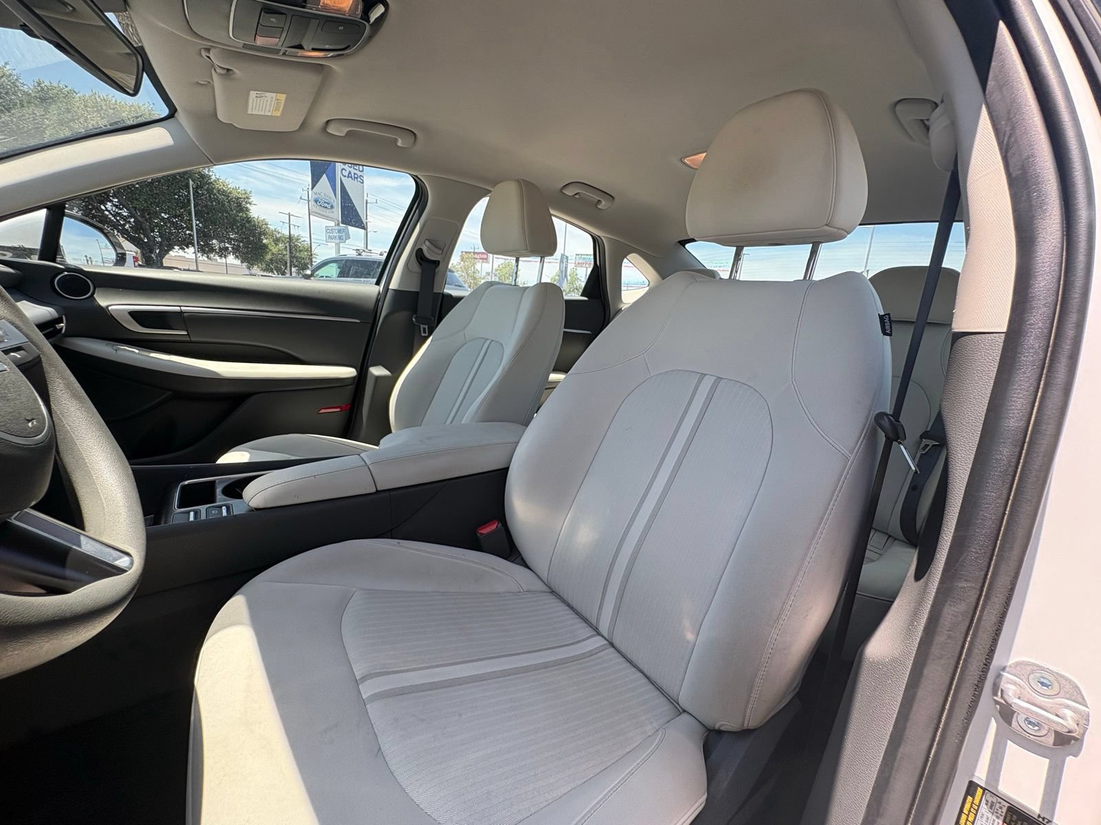 Used 2025 Hyundai Sonata SEL FWD image 16