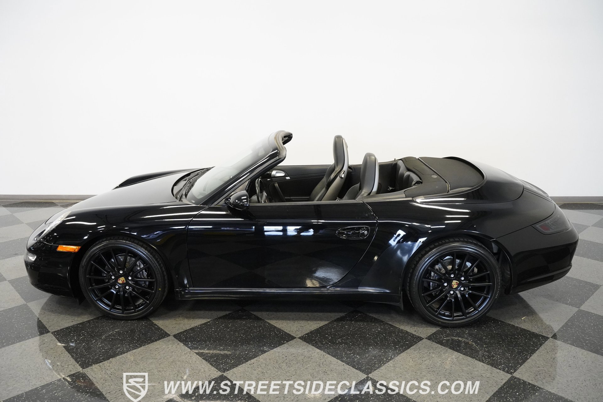 Used 2005 Porsche 911 Carrera image 21