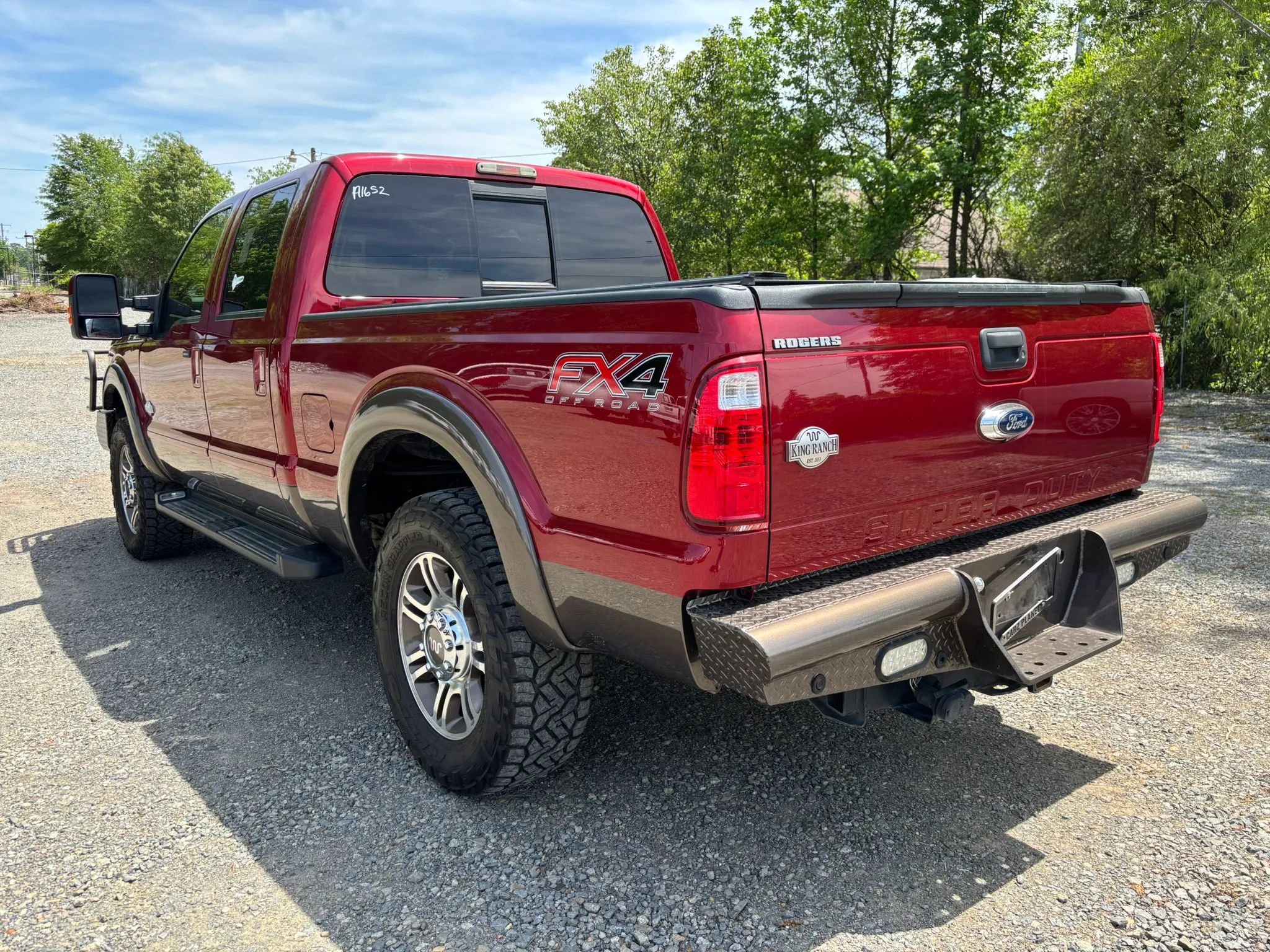 Used 2016 Ford F250 King Ranch w/ FX4 Off-Road Package AWD/4WD image 16