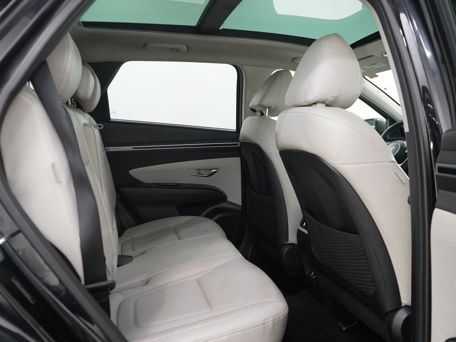 Used 2024 Hyundai Tucson Limited AWD/4WD image 14