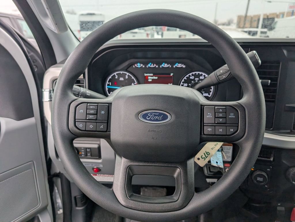 New 2025 Ford F550 4x4 Regular Cab Super Duty image 27