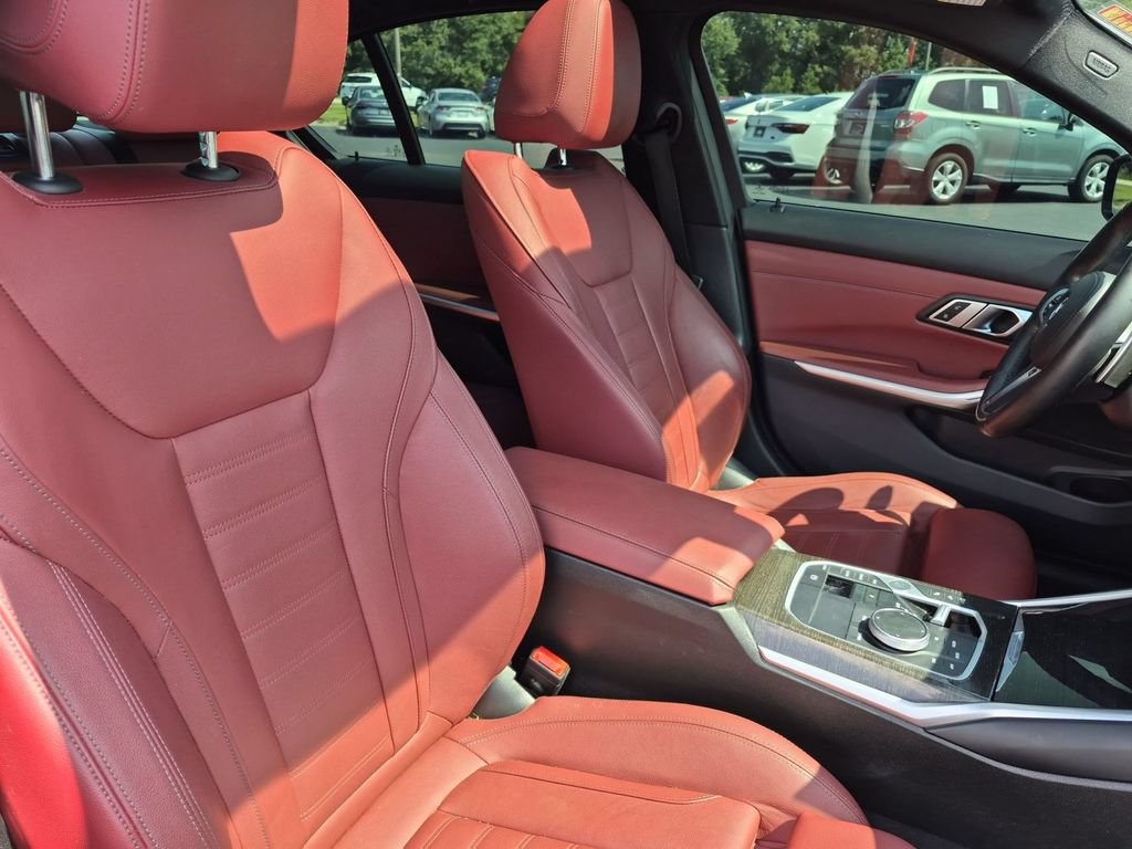 Used 2023 BMW M340i RWD image 36