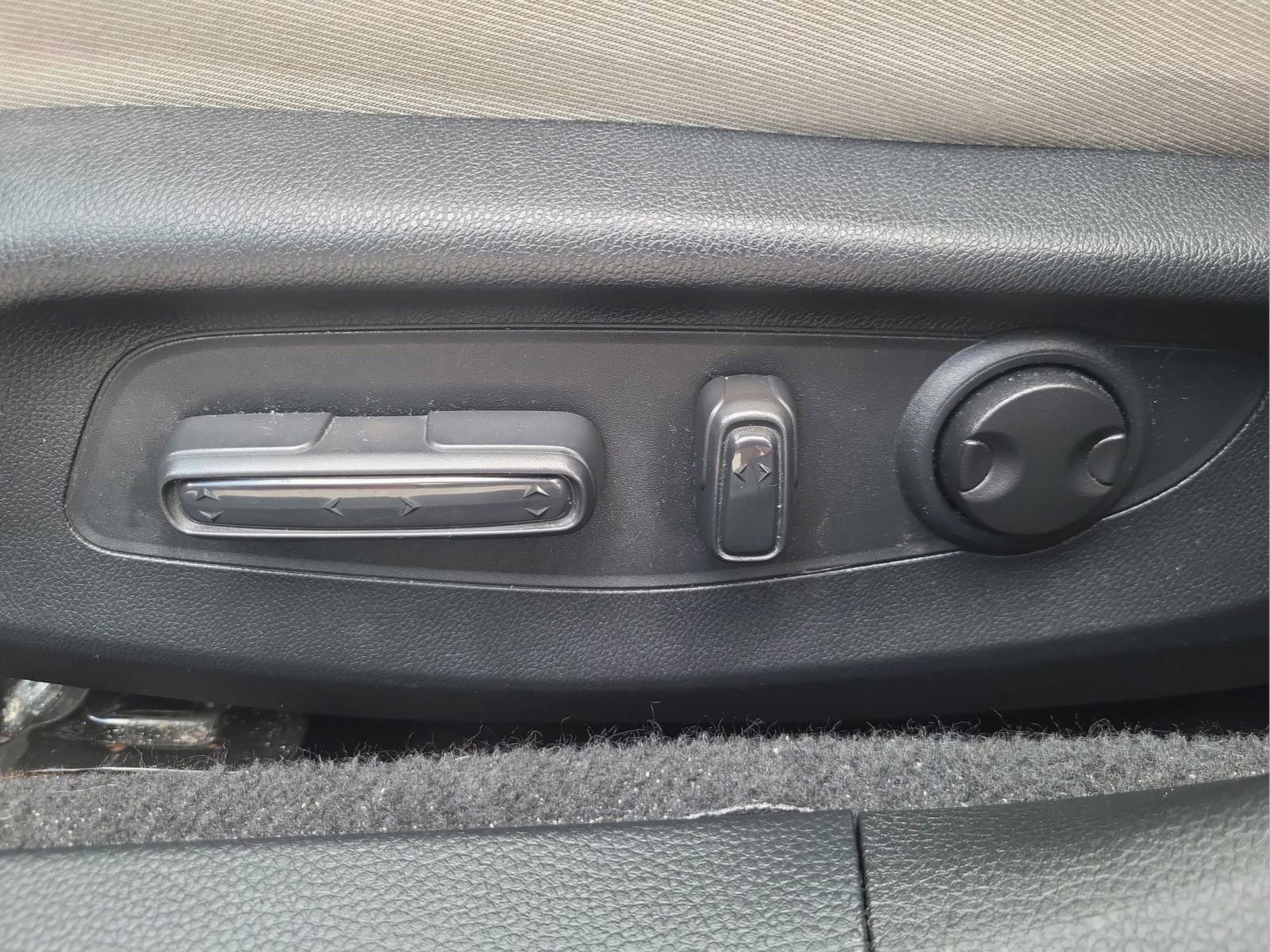 Certified 2023 Honda Accord EX image 13