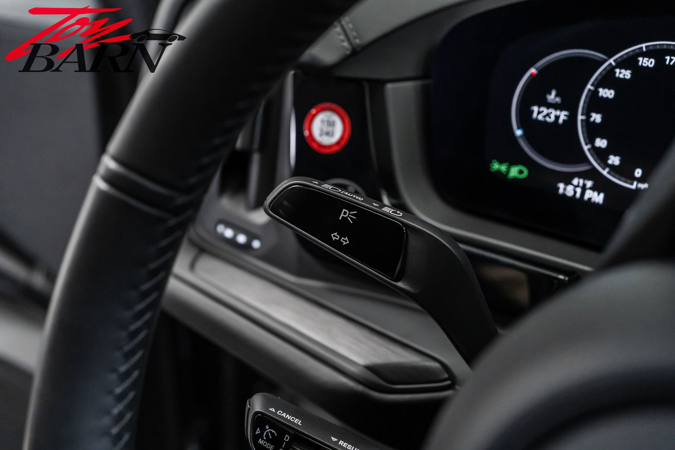 Used 2025 Porsche Cayenne GTS image 35