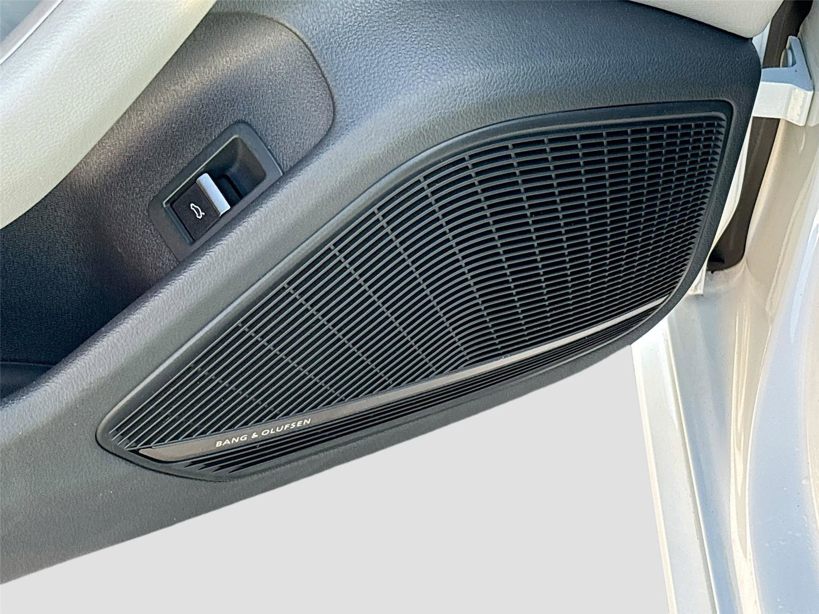 Used 2018 Audi A4 2.0T Ultra Premium Plus w/ Premium Plus Package image 20