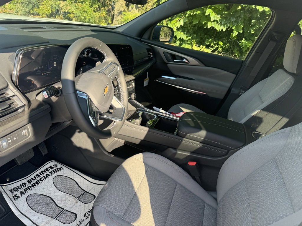 New 2026 Chevrolet Traverse LT image 18