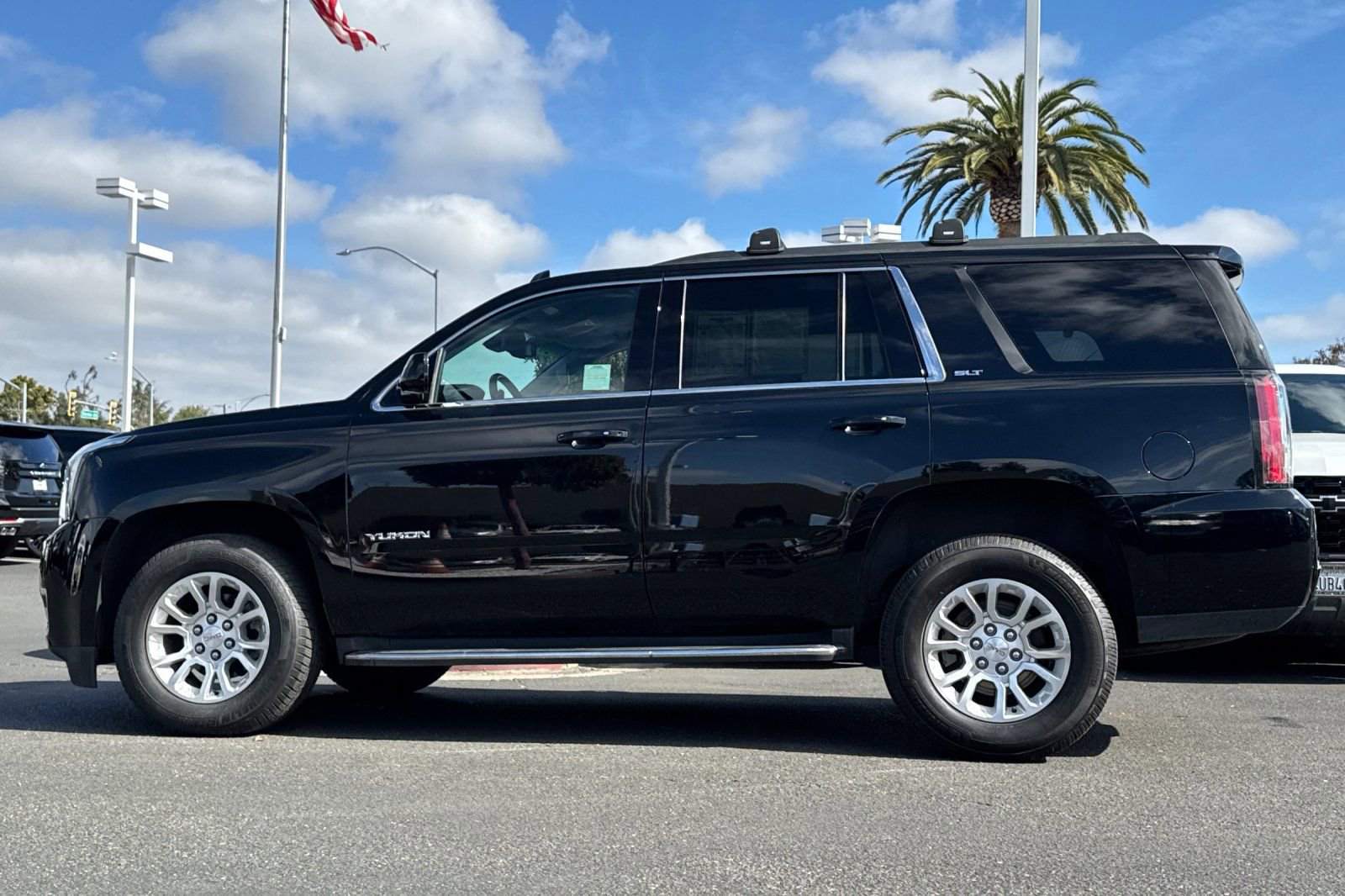 Used 2019 GMC Yukon SLT image 8