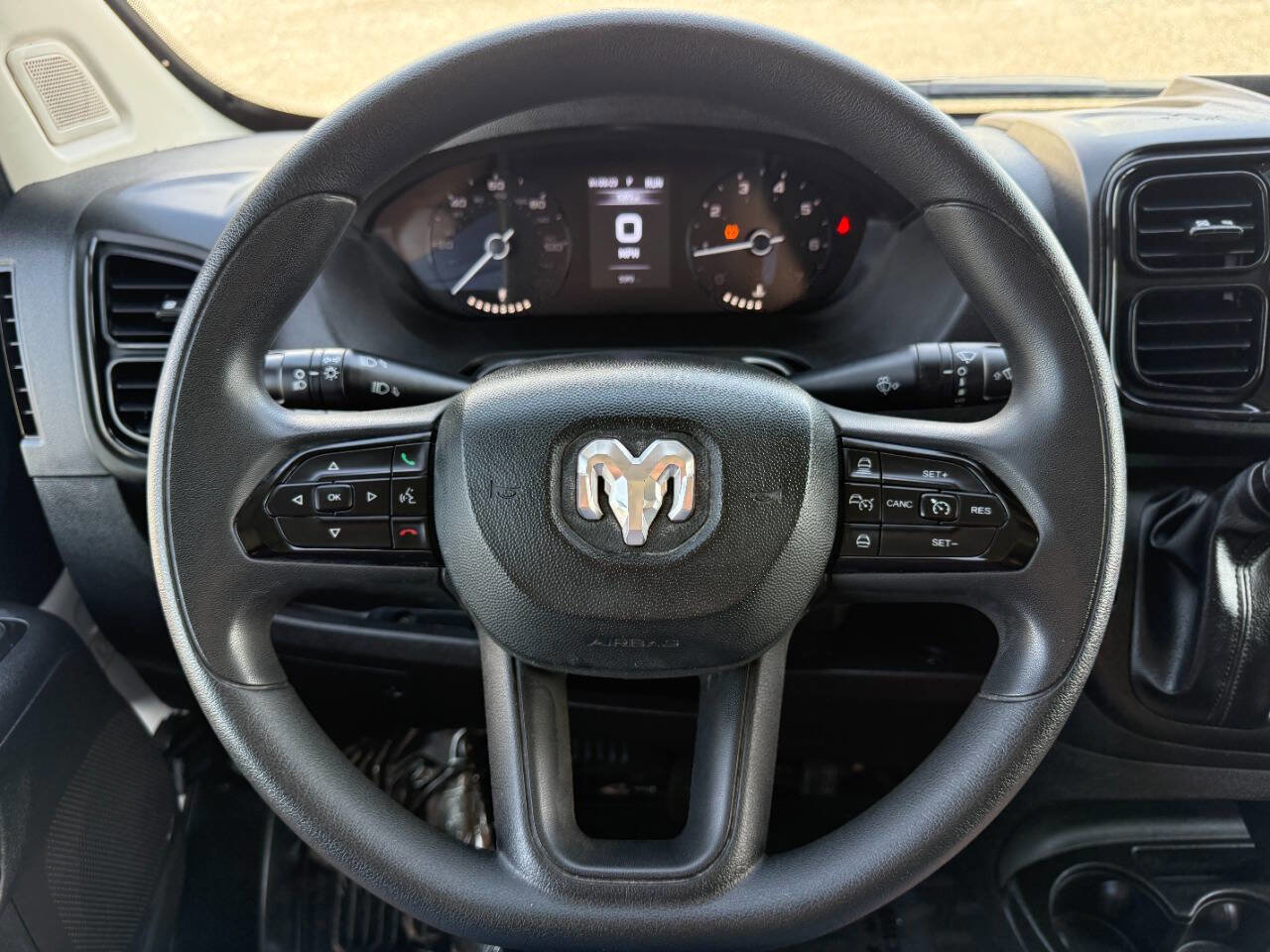 Used 2025 RAM ProMaster 2500 w/ Convenience Group image 29