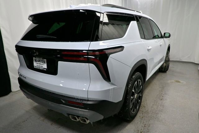 New 2026 Chevrolet Traverse LT w/ Sun and Wheel Package image 3