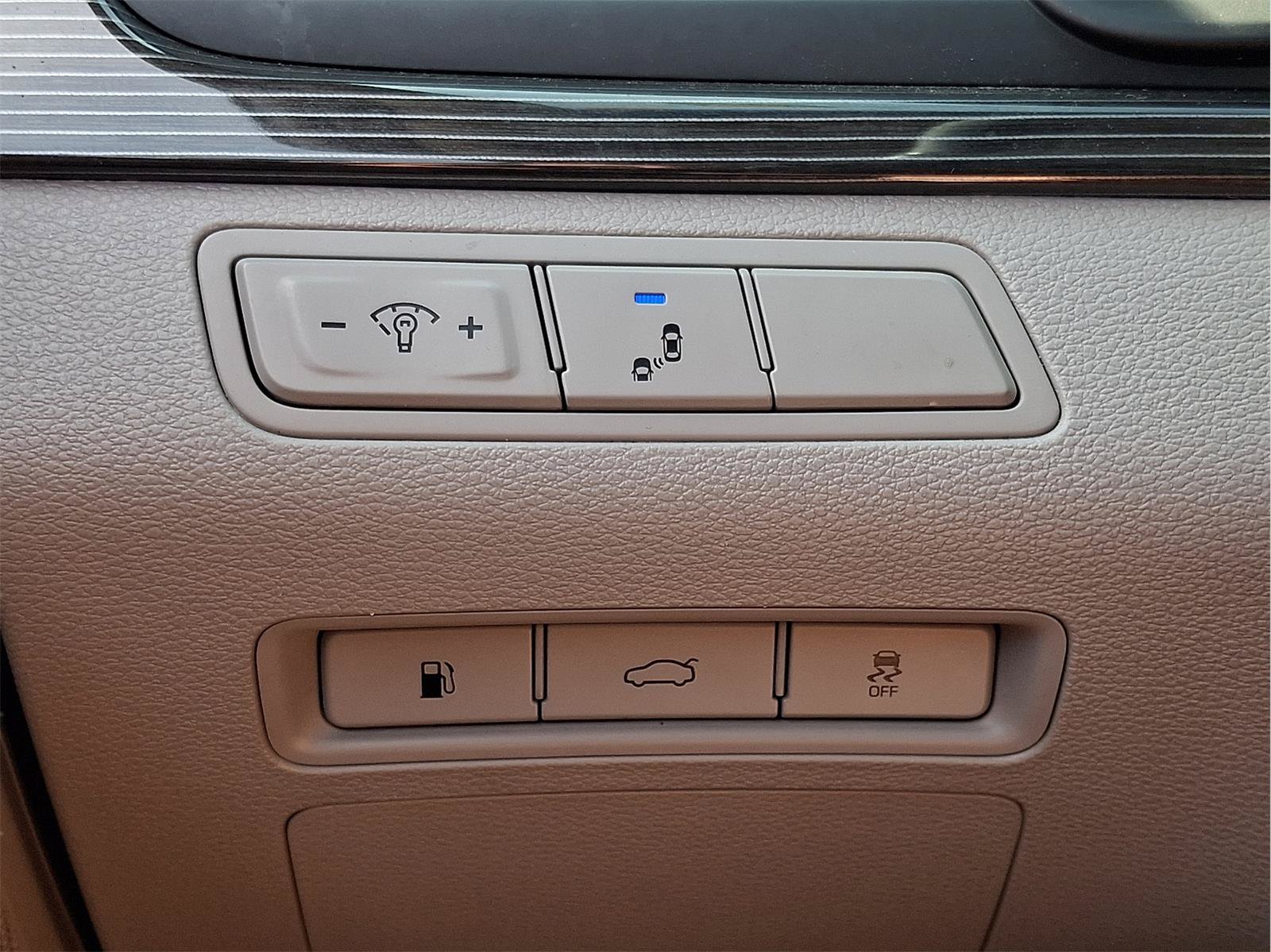 Used 2018 Hyundai Sonata Limited FWD image 24