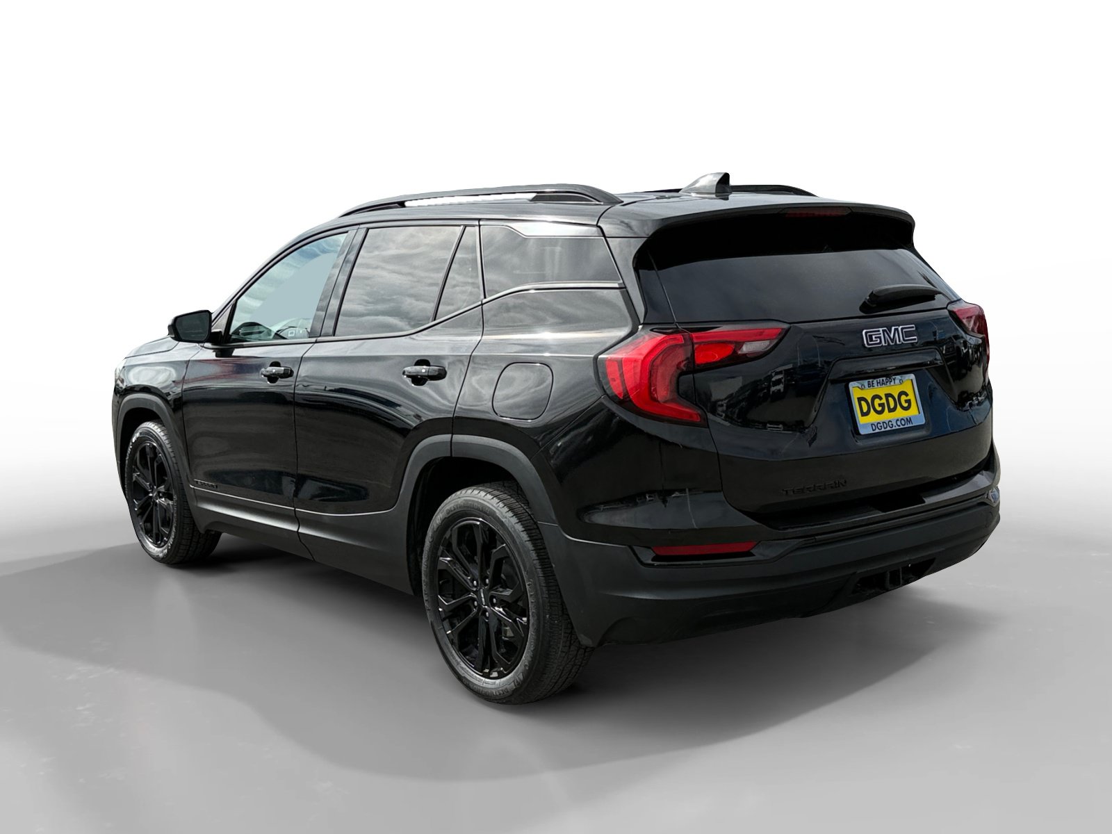 Used 2020 GMC Terrain SLE w/ Elevation Edition FWD image 3