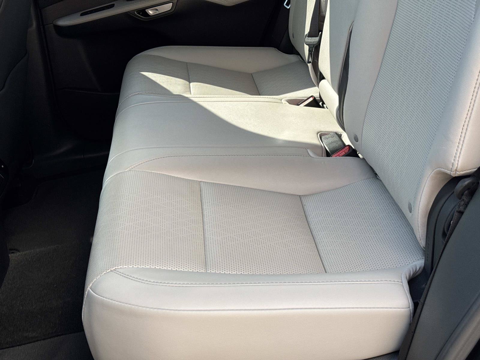 Used 2023 Lexus RX 350 Premium Plus w/ Cold Area Package FWD image 18