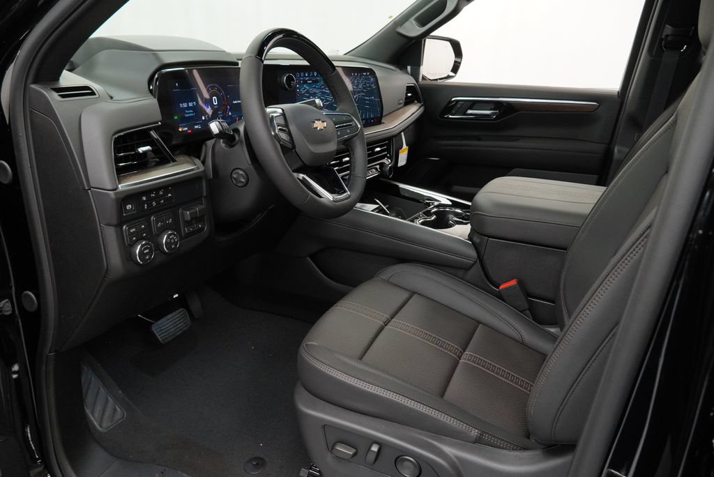 New 2026 Chevrolet Suburban High Country AWD/4WD image 11
