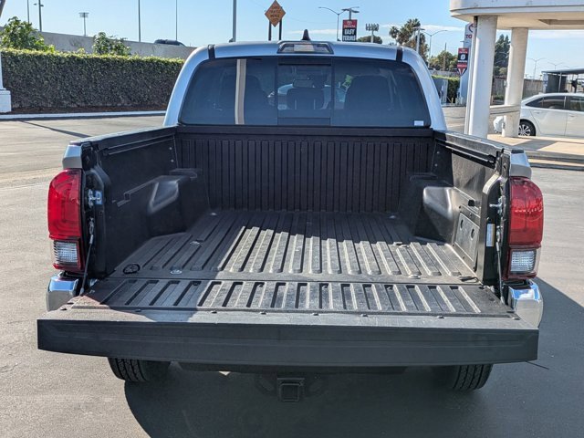 Used 2021 Toyota Tacoma SR5 image 10
