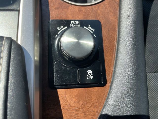 Used 2020 Lexus RX 350L 350L w/ Premium Package image 18