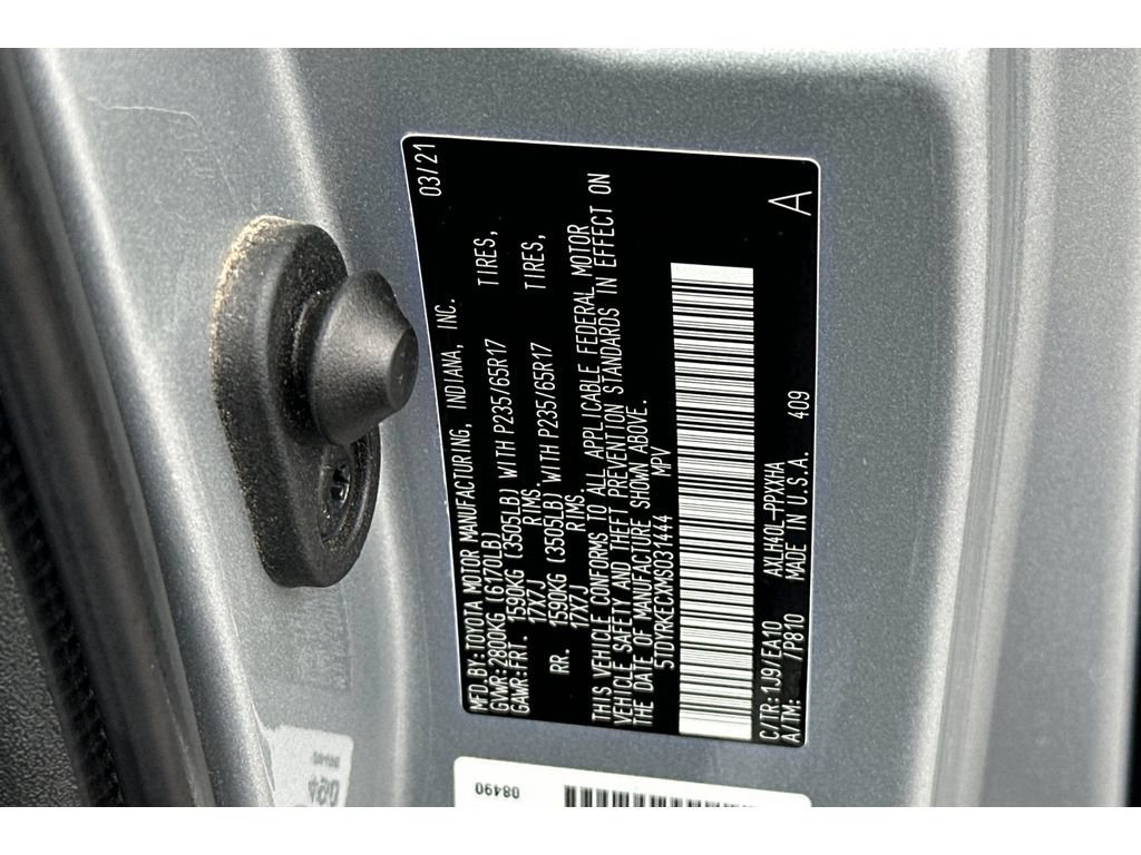 Used 2021 Toyota Sienna XLE FWD image 34
