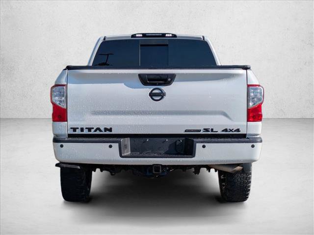 Used 2019 Nissan Titan SL w/ Midnight Edition image 7