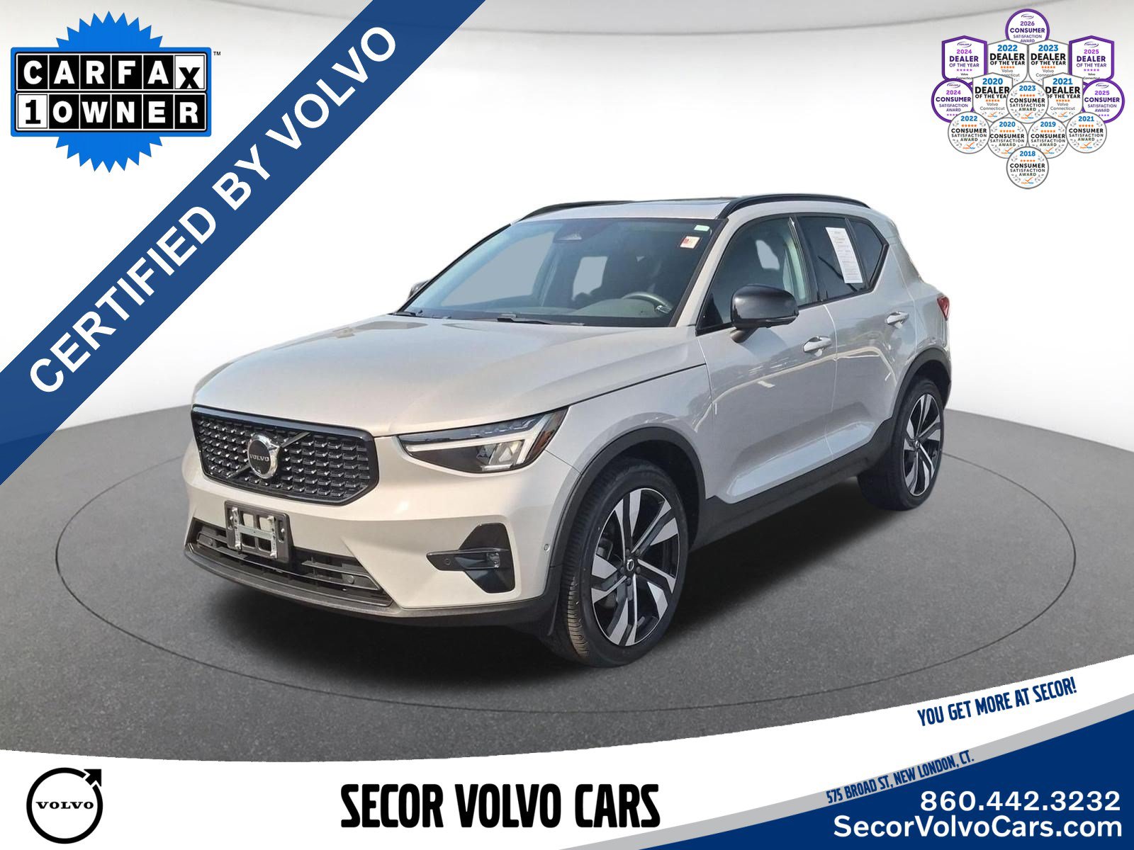 Used 2024 Volvo XC40 B5 Plus w/ Climate Package