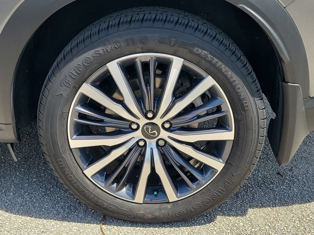 Used 2022 INFINITI QX60 Sensory w/ Vision Package FWD image 10