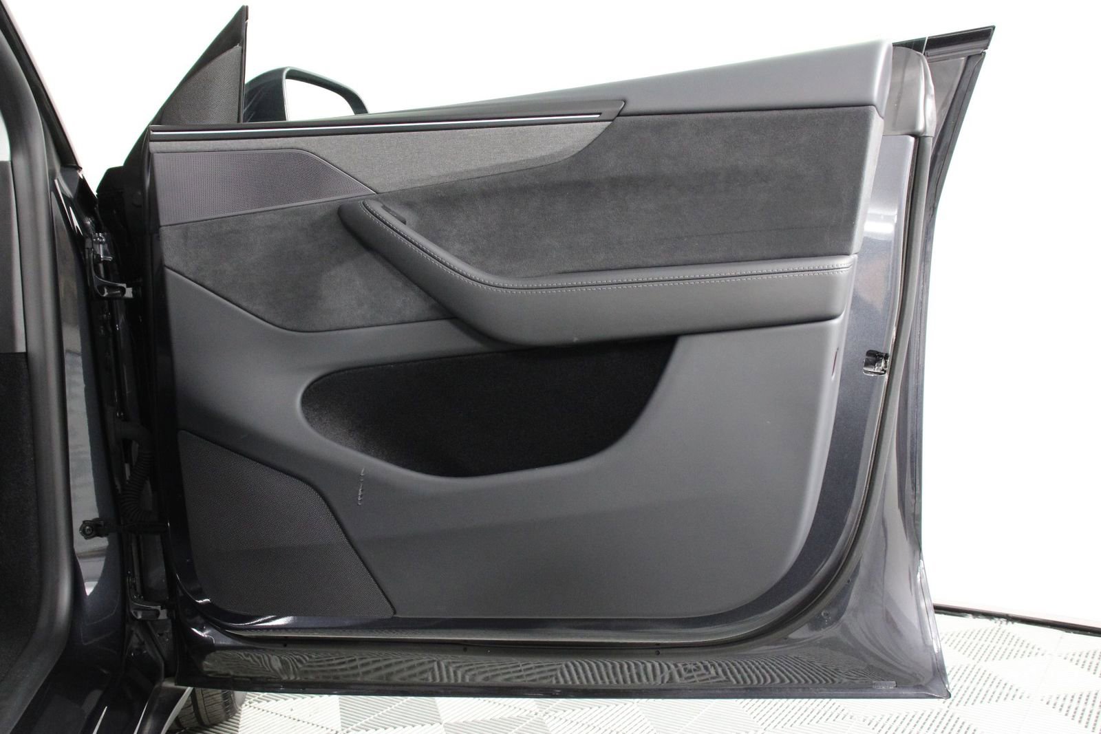 Used 2026 Tesla Model Y 2WD image 20