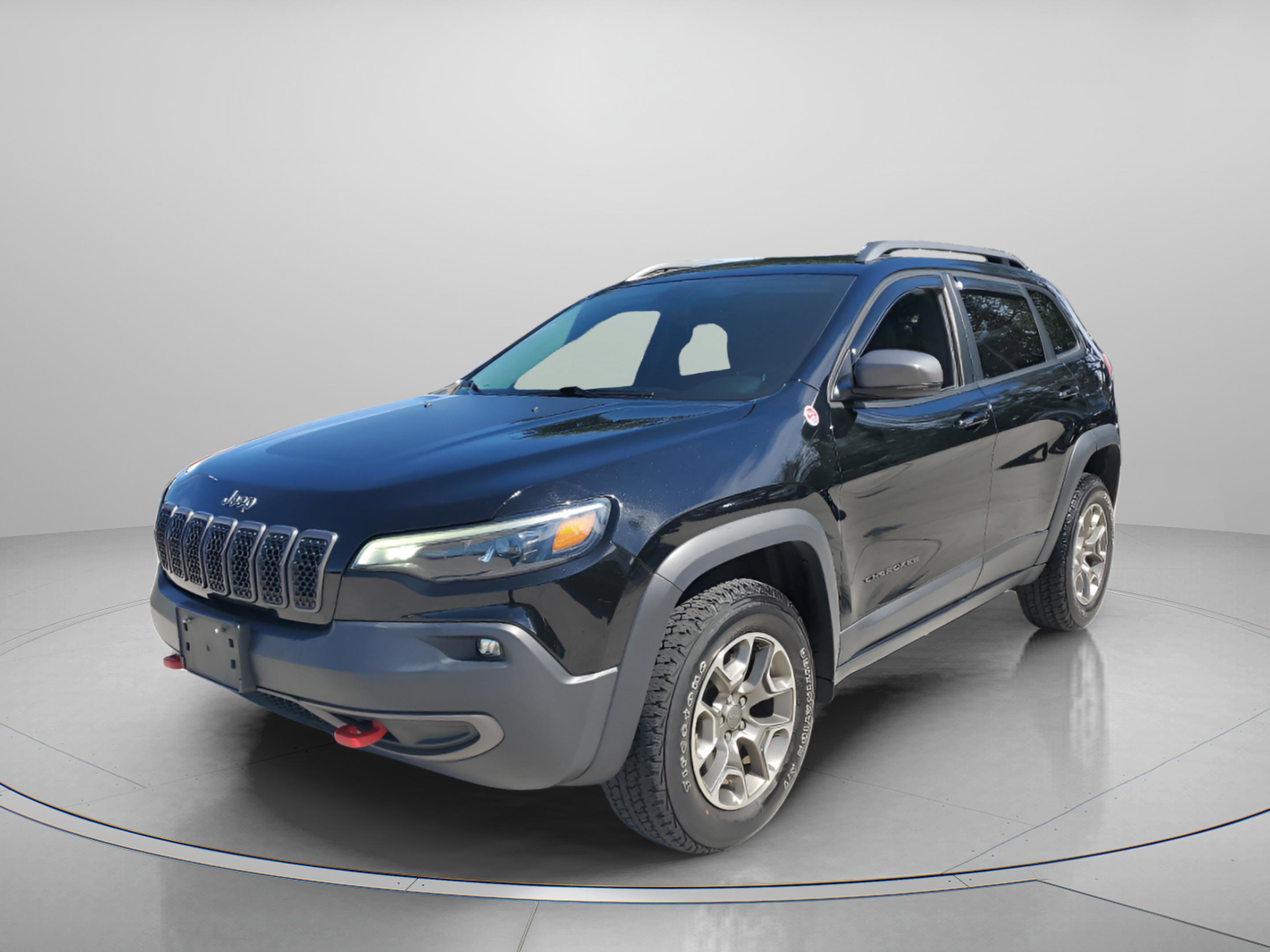 Used 2020 Jeep Cherokee Trailhawk w/ Cold Weather Group image 2