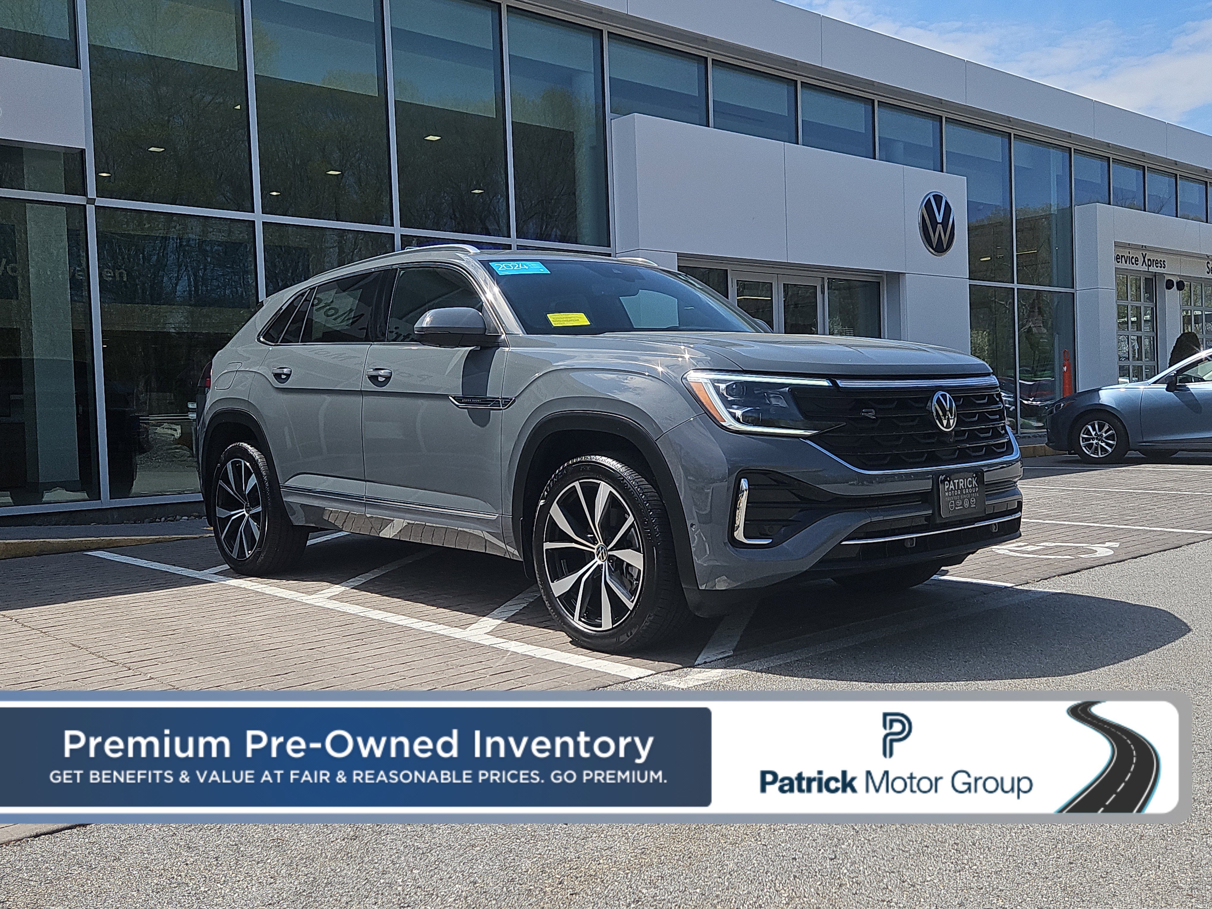 Certified 2024 Volkswagen Atlas Cross Sport SEL Premium R-Line AWD/4WD image 1
