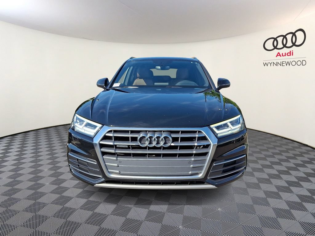Used 2019 Audi Q5 2.0T Premium Plus w/ Premium Plus Package AWD/4WD image 2