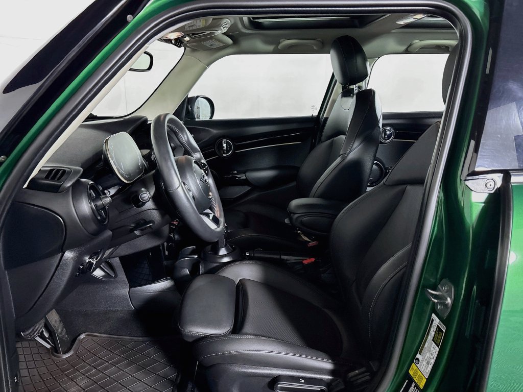 Used 2024 MINI Cooper S FWD image 11