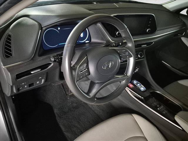 Used 2022 Hyundai Sonata SEL w/ Convenience Package FWD image 9
