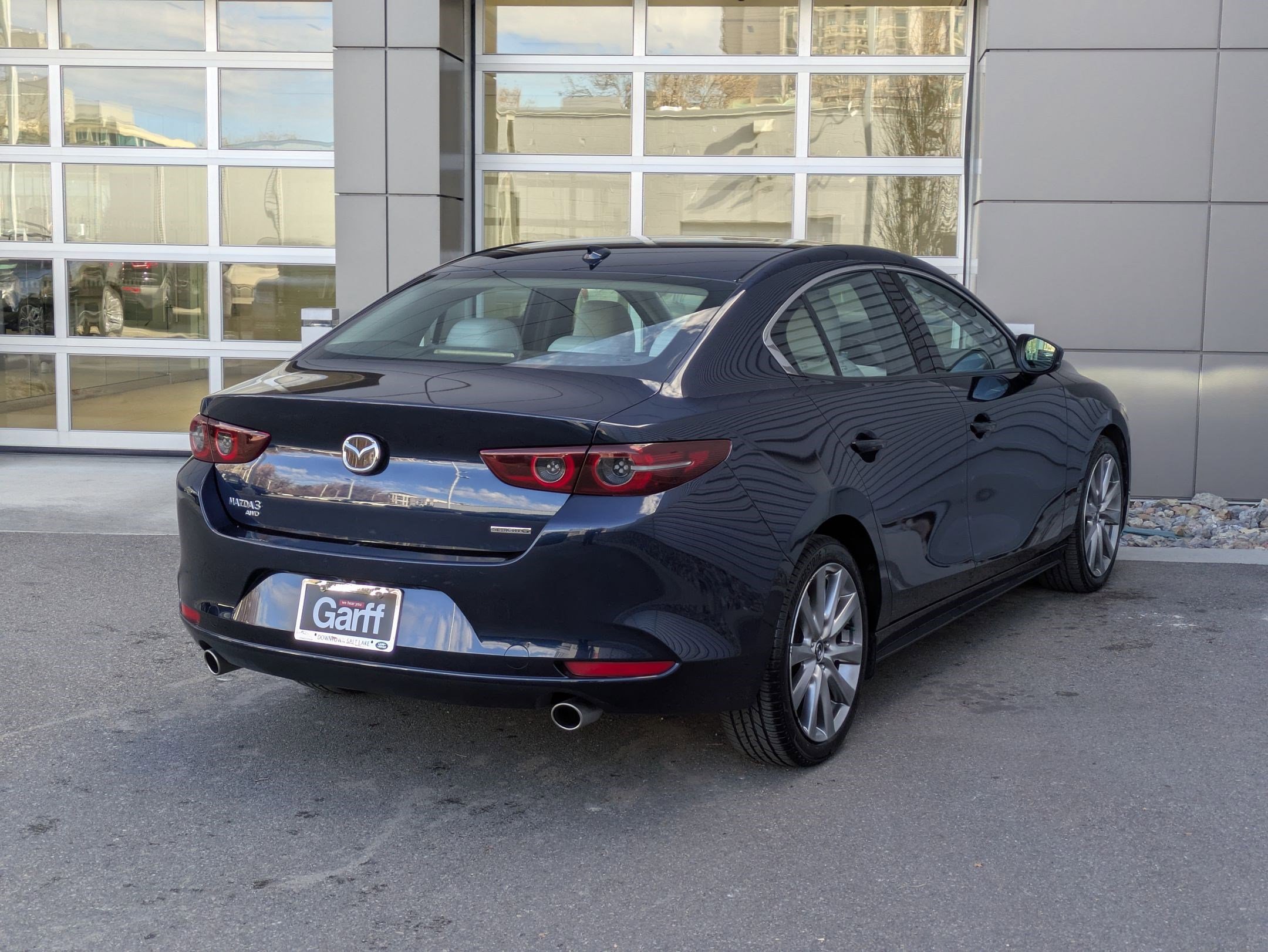 Used 2020 MAZDA MAZDA3 AWD Sedan w/ Premium Package image 5