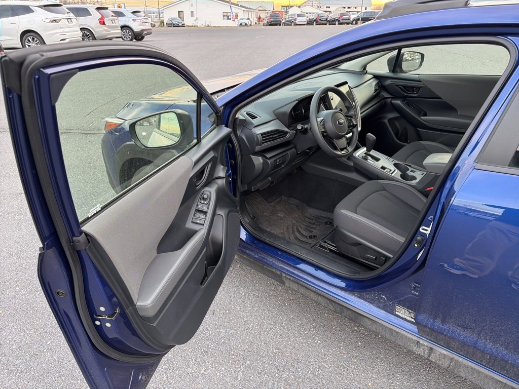 Certified 2025 Subaru Crosstrek 2.0i Premium image 14