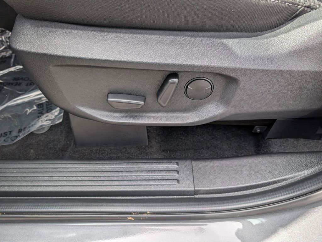 New 2025 Ford Ranger XLT w/ Equipment Group 301A High image 22